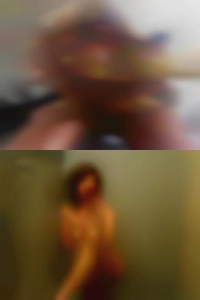 Williamstown swingers nudist smoking naked girls.